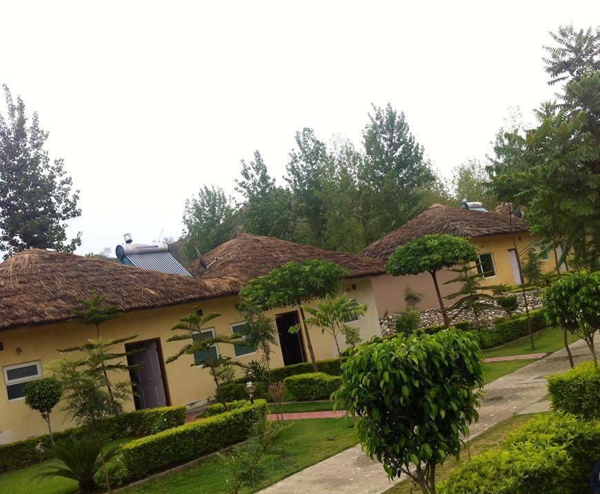 Kangs Nirvana Resorts And Spa Mahalpur Exterior photo