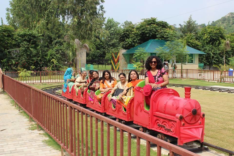 Kangs Nirvana Resorts And Spa Mahalpur Exterior photo